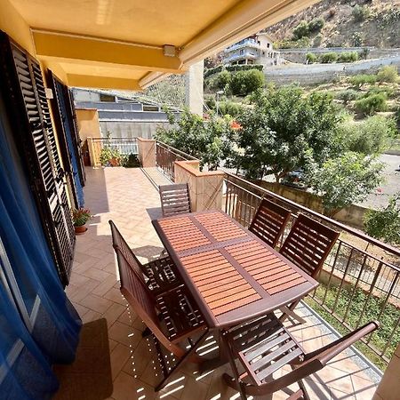Sapore Di Sale, Capo D'Orlando Apartman Kültér fotó